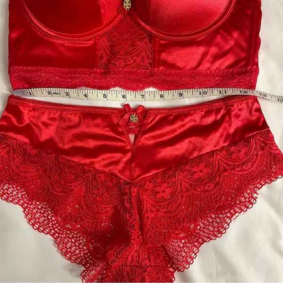 Red satin lace long line bra and panty two piece set - Picture 7 of 7